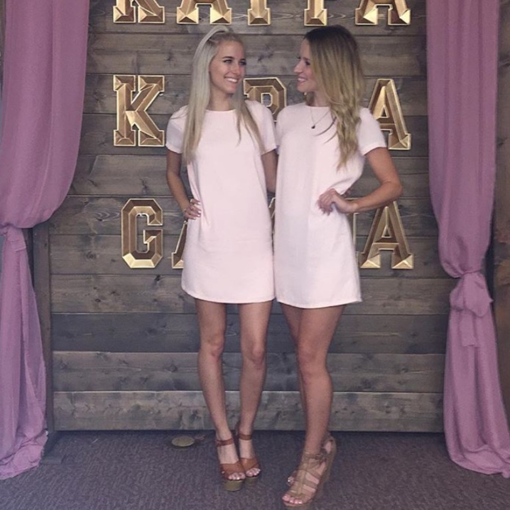 Light pink mini LuLu’s Dress